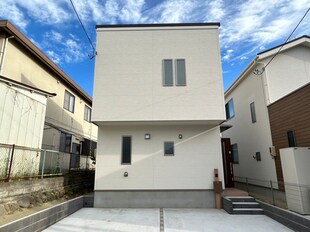 日本平戸建貸家の物件外観写真